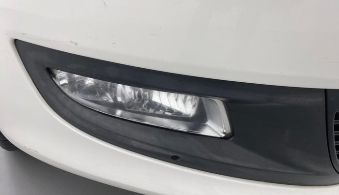 2014 Volkswagen Polo HIGHLINE1.2L, Petrol, Manual, 95,764 km, Right fog light - Not working