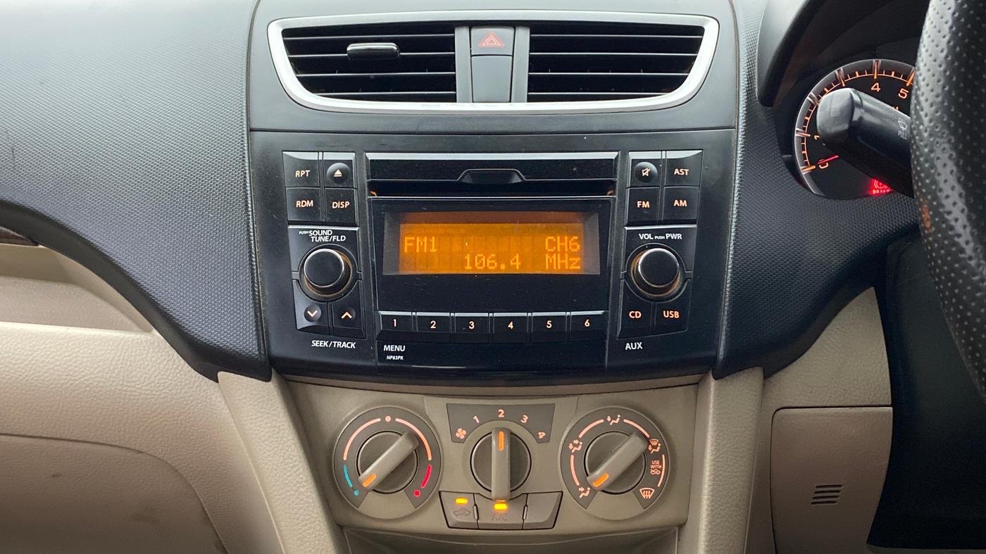 2017 Maruti Swift Dzire VXI (O), Petrol, Manual, 95,286 km, Air Conditioner