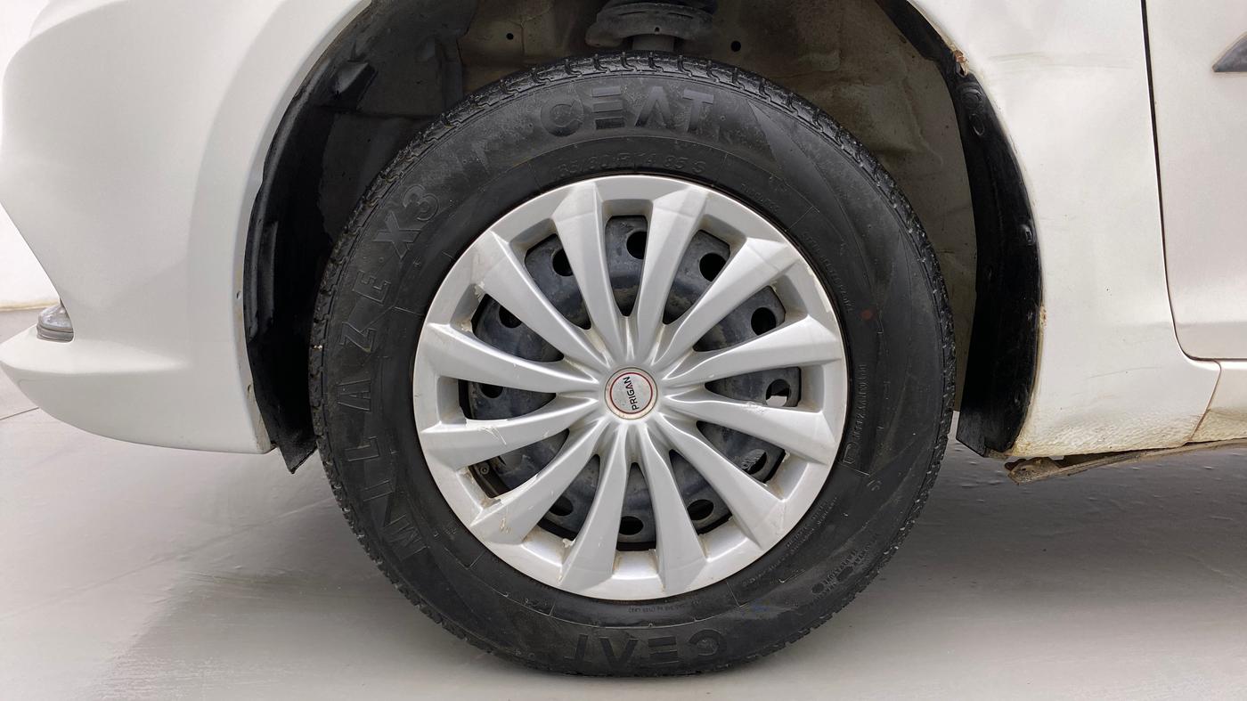 2017 Maruti Swift Dzire VXI (O), Petrol, Manual, 95,286 km, Left Front Wheel