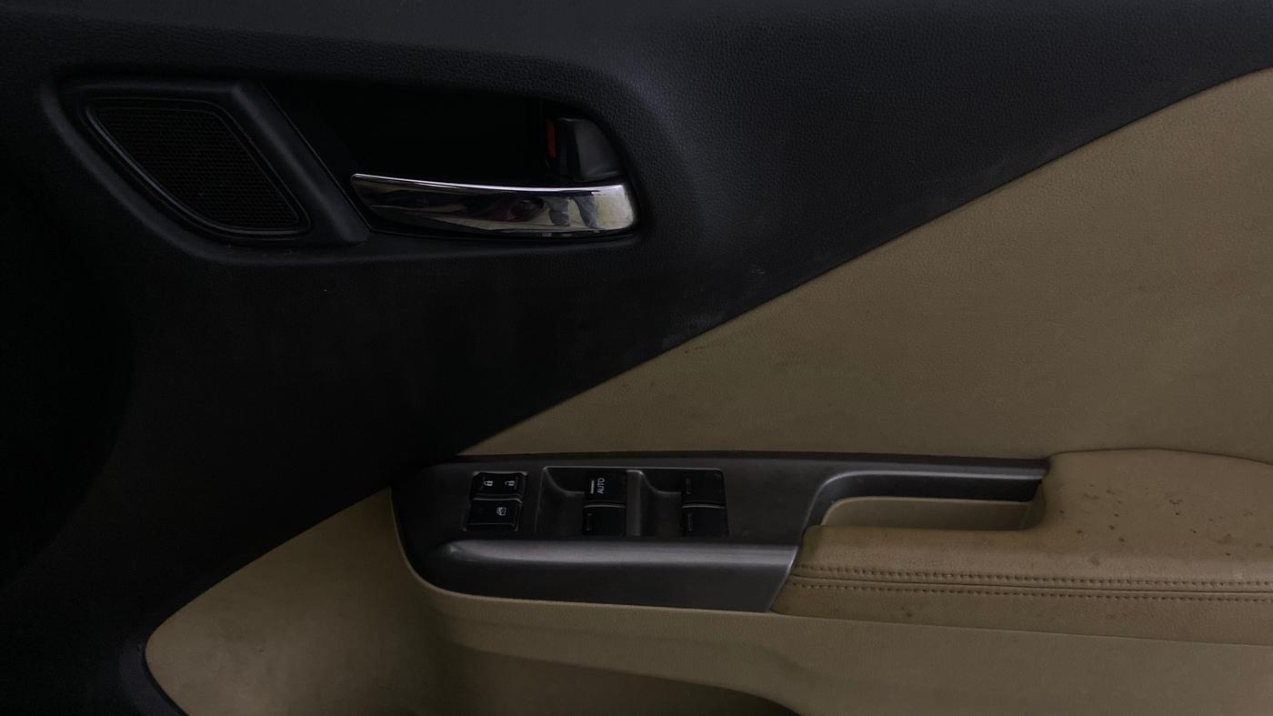 2016 Honda City 1.5L I-VTEC VX CVT, Petrol, Automatic, 75,038 km, Driver Side Door Panels Control