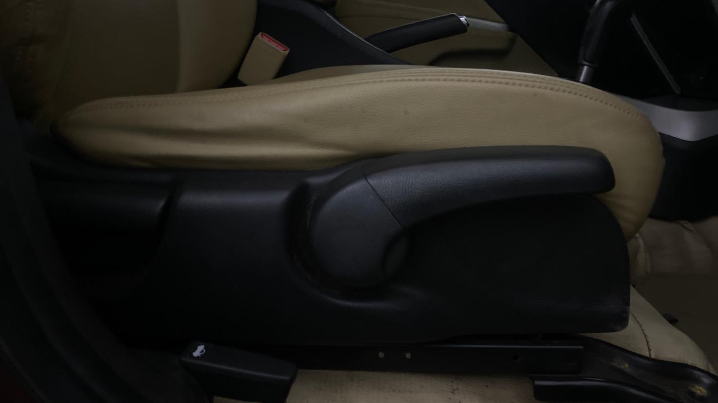 2016 Honda City 1.5L I-VTEC VX CVT, Petrol, Automatic, 75,038 km, Driver Side Adjustment Panel