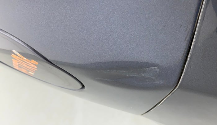 2014 Hyundai Eon SPORTZ, Petrol, Manual, 46,345 km, Left quarter panel - Slightly dented