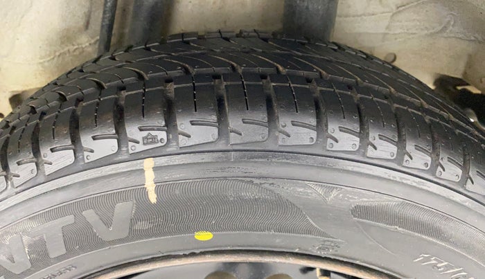 2016 Honda Jazz 1.2 S AT, Petrol, Automatic, 48,326 km, Left Rear Tyre Tread