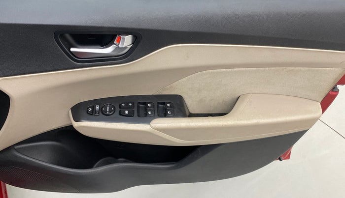 2020 Hyundai Verna SX 1.5 CRDI AT, Diesel, Automatic, 63,004 km, Driver Side Door Panels Control