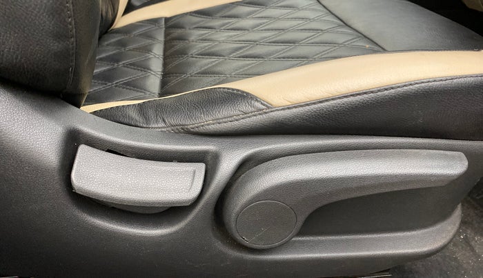 2020 Hyundai Verna SX 1.5 CRDI AT, Diesel, Automatic, 63,004 km, Driver Side Adjustment Panel