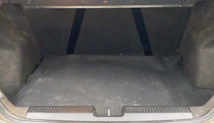 2017 Maruti Dzire VXI, Petrol, Manual, 96,784 km, Boot Inside
