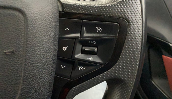 2023 Tata Safari XZ PLUS 2.0L RED DARK EDITION 6 STR MT, Diesel, Manual, 53,078 km, Adaptive Cruise Control