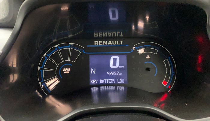 2022 Renault TRIBER RXZ AMT, Petrol, Automatic, 42,252 km, Odometer Image