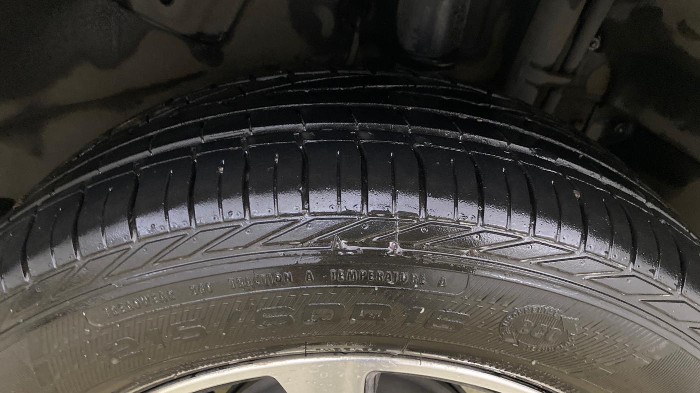 2021 Tata NEXON XZA PLUS SUNROOF PETROL, Petrol, Automatic, 33,687 km, Left Rear Tyre Tread