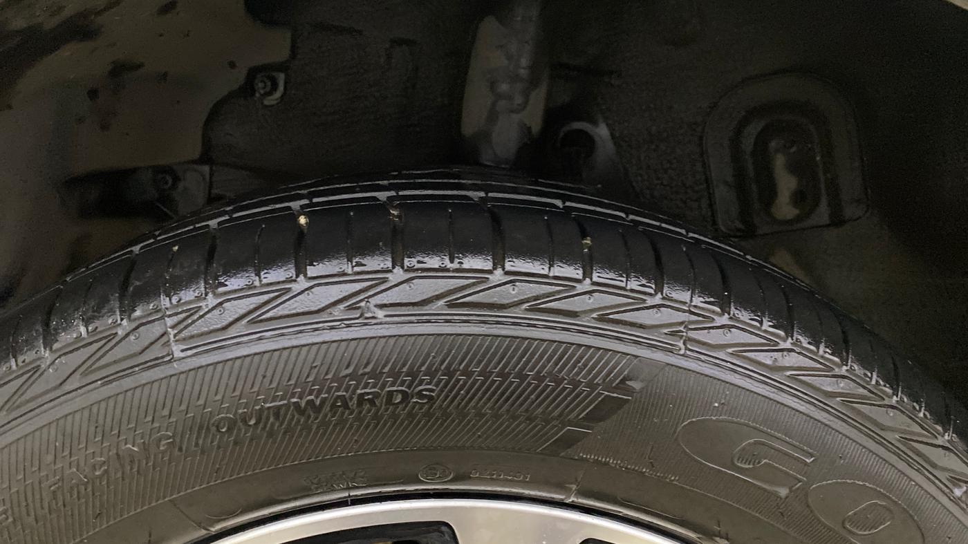 2021 Tata NEXON XZA PLUS SUNROOF PETROL, Petrol, Automatic, 33,687 km, Right Rear Tyre Tread
