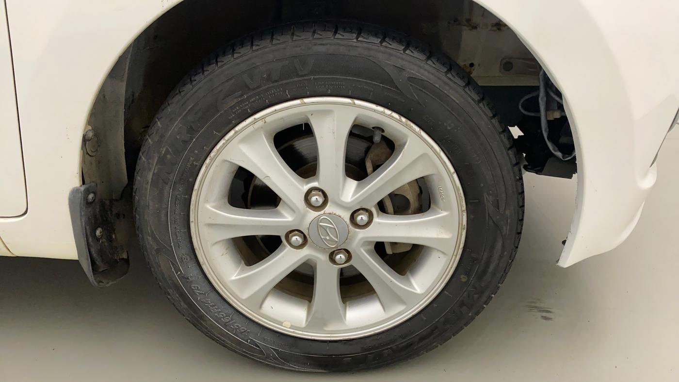2015 Hyundai Grand i10 ASTA 1.2 KAPPA VTVT, Petrol, Manual, 60,162 km, Right Front Wheel