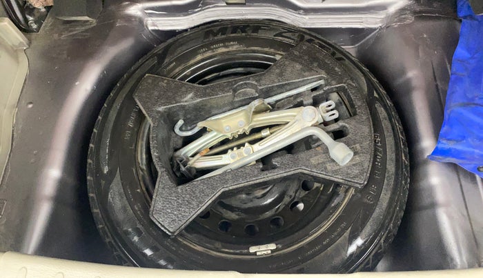 2015 Maruti Celerio VXI AMT, Petrol, Automatic, 61,485 km, Spare Tyre