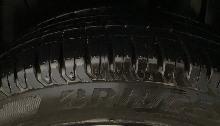 2024 Maruti Ertiga ZXI+ AT SHVS, Petrol, Automatic, 2,358 km, Left Rear Tyre Tread