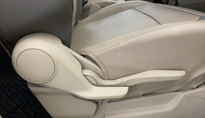 2024 Maruti Ertiga ZXI+ AT SHVS, Petrol, Automatic, 2,358 km, Driver Side Adjustment Panel