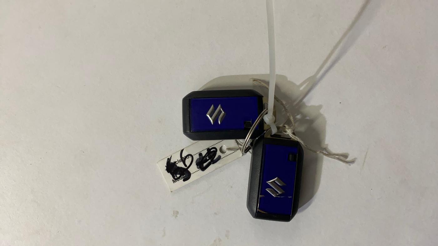 2024 Maruti Ertiga ZXI+ AT SHVS, Petrol, Automatic, 2,358 km, Key Close Up