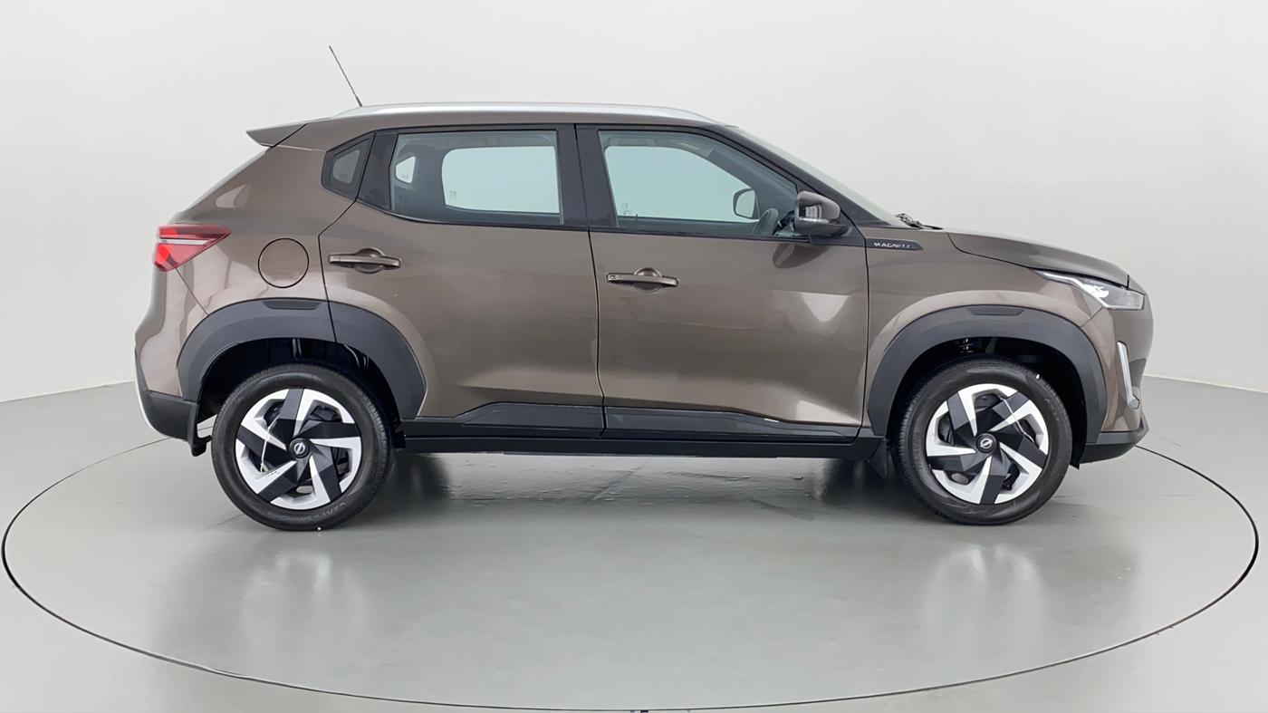 2021 Nissan MAGNITE XL Turbo MT, Petrol, Manual, 14,070 km, Right Side View