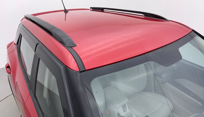 2020 Mahindra XUV300 1.2 W6 MT, Petrol, Manual, 9,690 km, Roof/Sunroof View