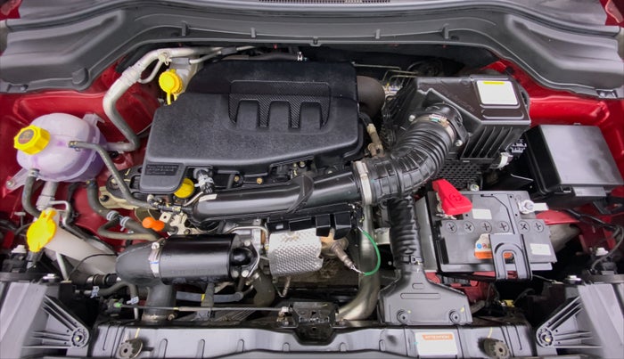 2020 Mahindra XUV300 1.2 W6 MT, Petrol, Manual, 9,690 km, Engine Bonet View