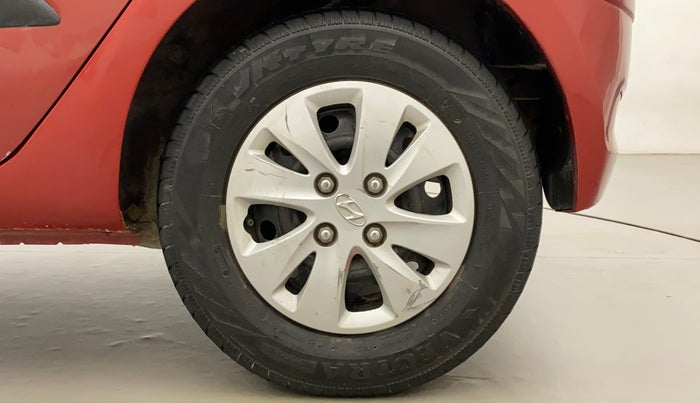 2012 Hyundai i10 MAGNA 1.2, Petrol, Manual, 61,470 km, Left Rear Wheel
