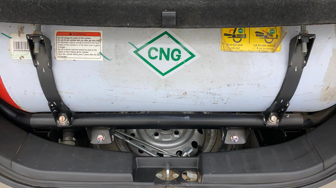 2015 Maruti Wagon R 1.0 LXI CNG, CNG, Manual, 27,670 km, Boot Inside