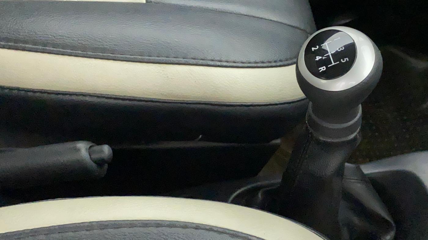 2015 Maruti Wagon R 1.0 LXI CNG, CNG, Manual, 27,670 km, Gear Lever