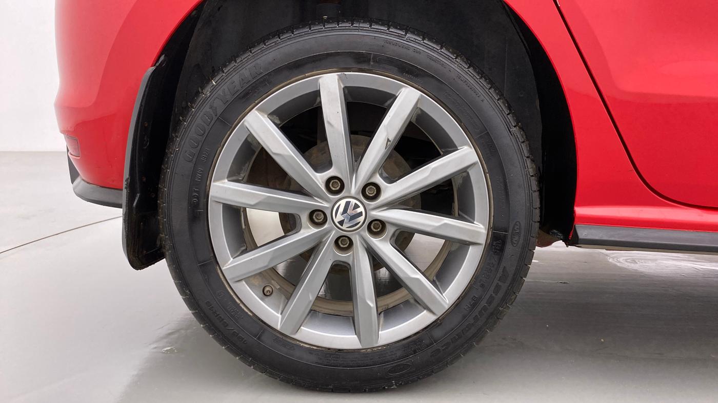 2020 Volkswagen Polo HIGHLINE PLUS 1.0 TSI MT, Petrol, Manual, 18,681 km, Right Rear Wheel