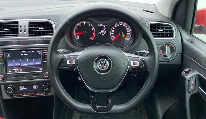2020 Volkswagen Polo HIGHLINE PLUS 1.0 TSI MT, Petrol, Manual, 18,681 km, Steering Wheel Close Up