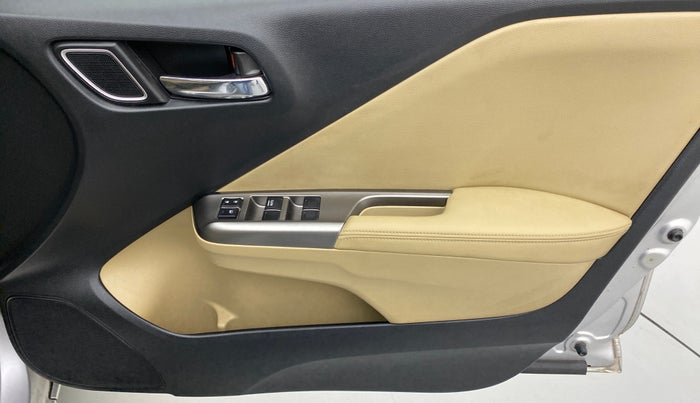2018 Honda City ZX CVT ANNIVERSARY EDITION, Petrol, Automatic, 36,243 km, Driver Side Door Panels Control