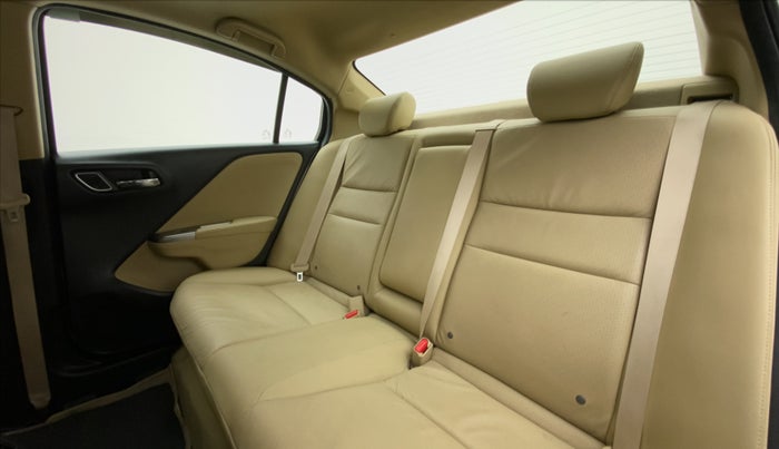 2018 Honda City ZX CVT ANNIVERSARY EDITION, Petrol, Automatic, 36,243 km, Right Side Rear Door Cabin