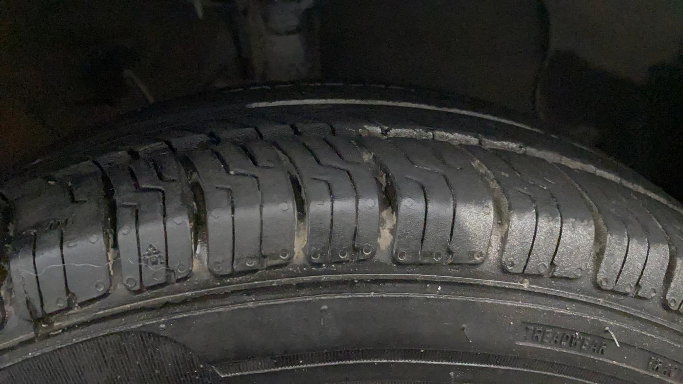 2019 Hyundai NEW SANTRO ERA, Petrol, Manual, 57,860 km, Right Front Tyre Tread