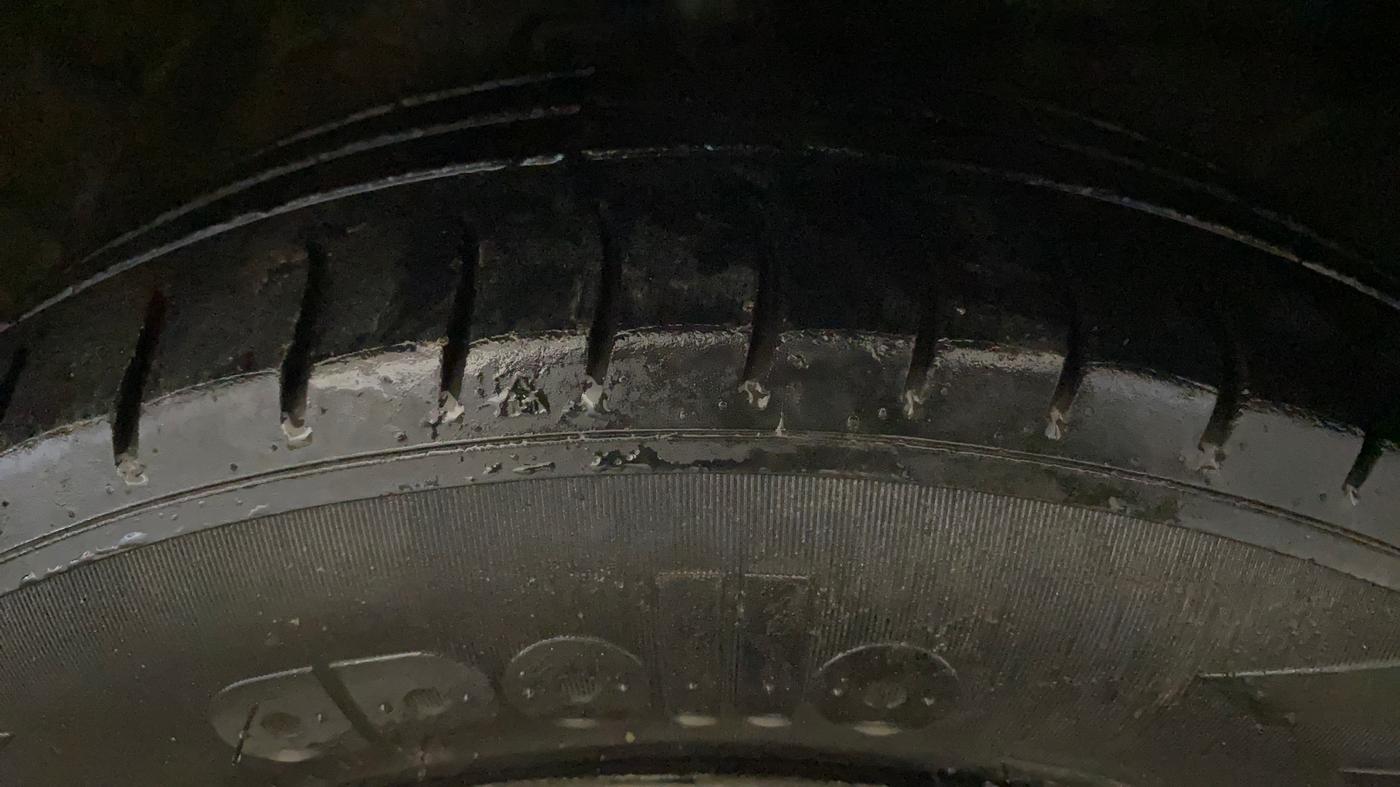 2015 Maruti Celerio VXI, Petrol, Manual, 1,23,438 km, Right Front Tyre Tread