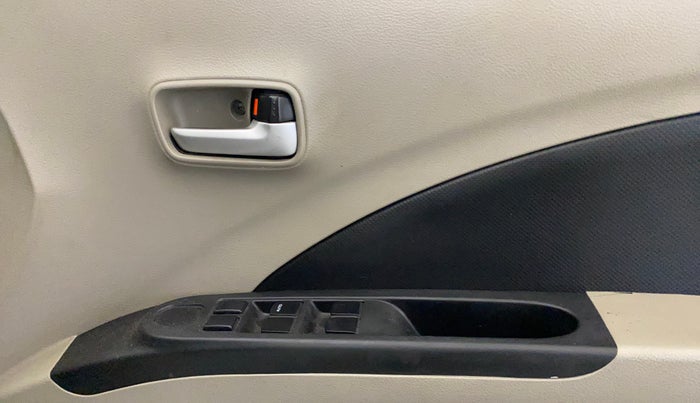 2015 Maruti Celerio VXI, Petrol, Manual, 1,24,023 km, Driver Side Door Panels Control