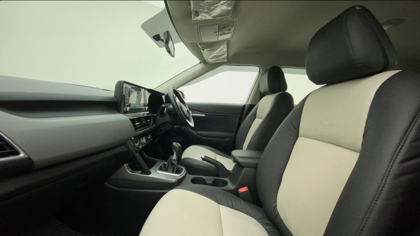 2022 KIA SELTOS HTK 1.5 DIESEL, Diesel, Manual, 22,455 km, Right Side Front Door Cabin