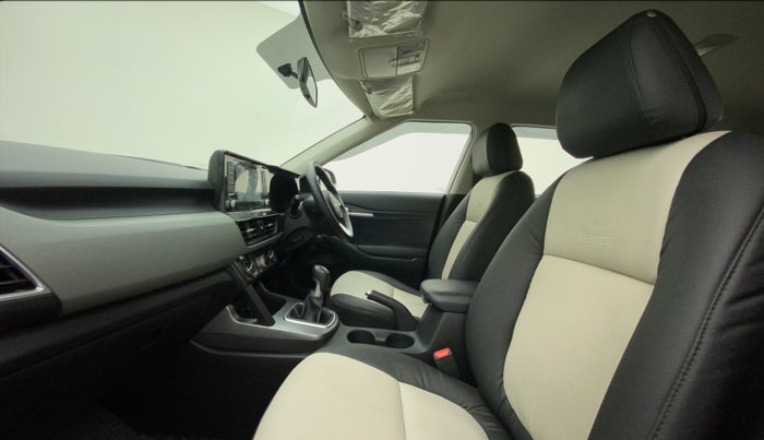 2022 KIA SELTOS HTK 1.5 DIESEL, Diesel, Manual, 22,455 km, Right Side Front Door Cabin