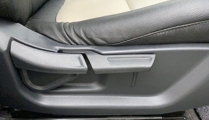 2022 KIA SELTOS HTK 1.5 DIESEL, Diesel, Manual, 22,455 km, Driver Side Adjustment Panel