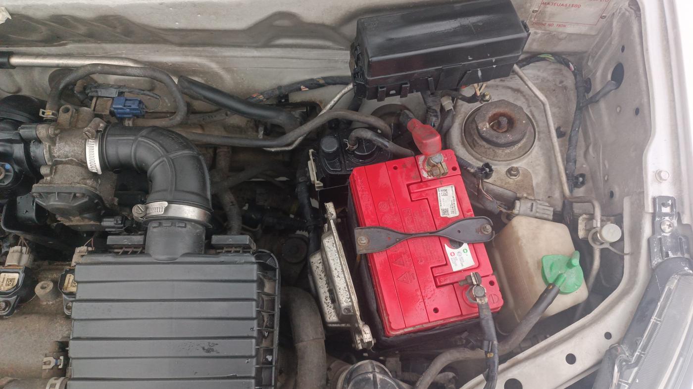 2017 Maruti Alto 800 LXI O, Petrol, Manual, 38,572 km, Engine View - Left