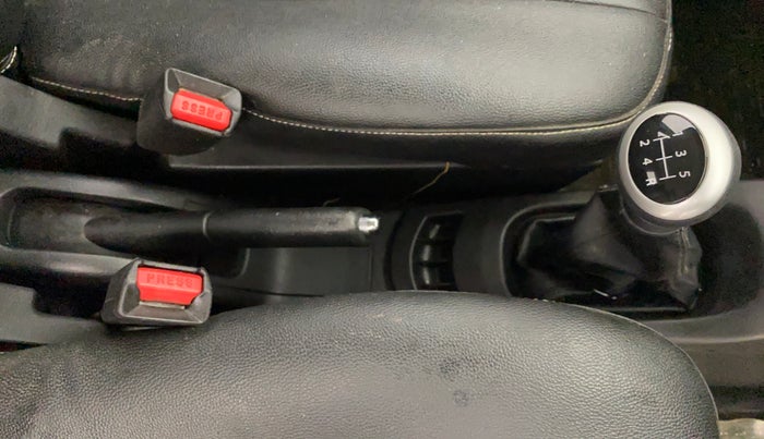 2015 Maruti Wagon R 1.0 VXI, Petrol, Manual, 36,983 km, Gear Lever