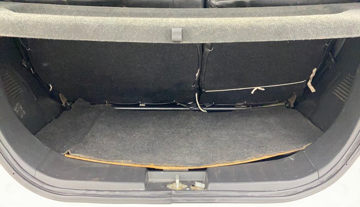 2015 Maruti Wagon R 1.0 VXI, Petrol, Manual, 36,983 km, Boot Inside