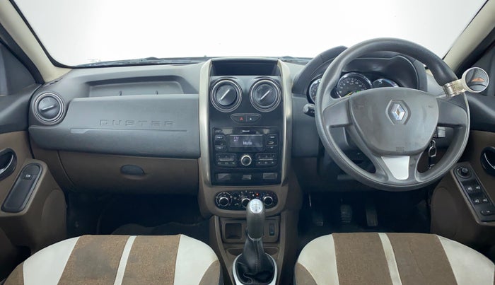 2017 Renault Duster RXL PETROL 104, CNG, Manual, 79,645 km, Dashboard
