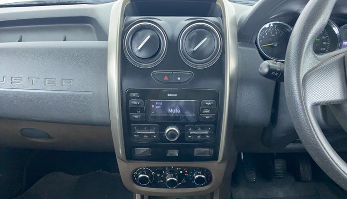 2017 Renault Duster RXL PETROL 104, CNG, Manual, 79,645 km, Air Conditioner