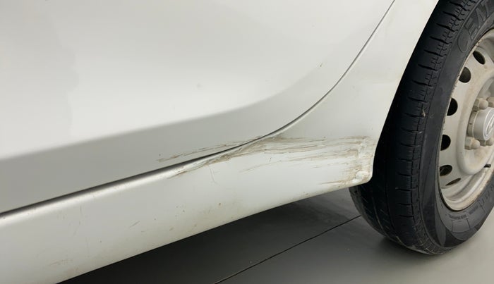 2017 Hyundai Eon D LITE PLUS, Petrol, Manual, 22,152 km, Left running board - Slightly dented