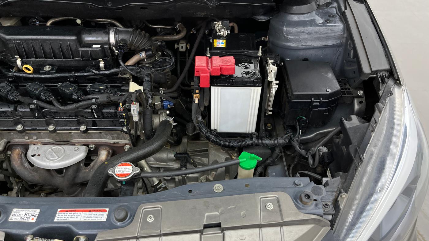 2020 Maruti Ciaz ALPHA 1.5 SHVS PETROL, Petrol, Manual, 34,489 km, Engine View - Left