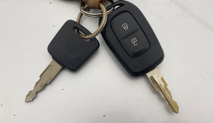 2021 Datsun Redi Go T, Petrol, Manual, 79,652 km, Key Close Up