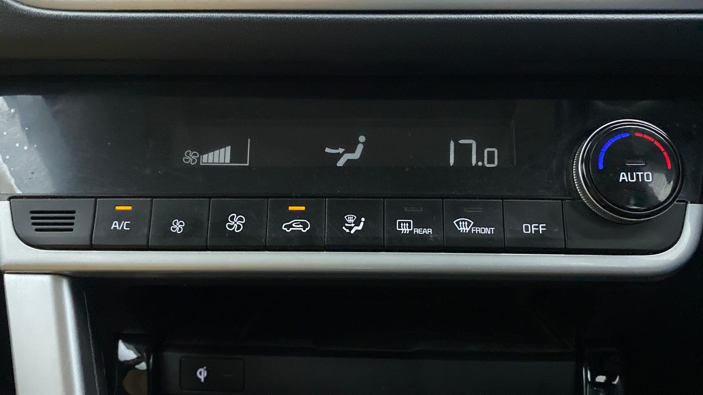 2022 KIA SELTOS HTX PLUS 1.5 DIESEL, Diesel, Manual, 83,816 km, Automatic Climate Control
