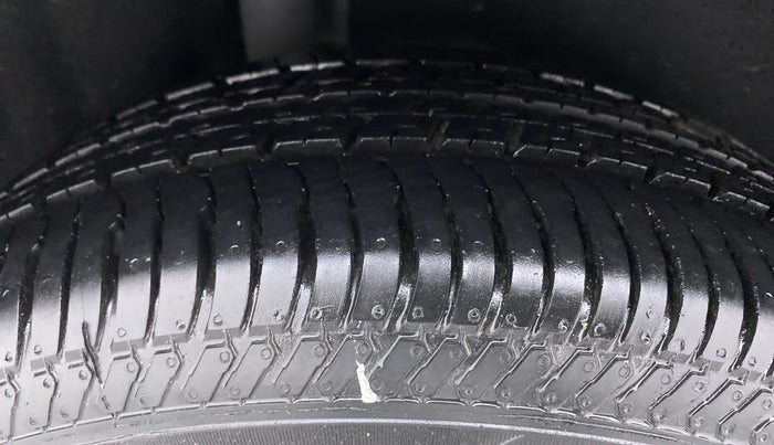 2016 Ford Ecosport 1.5 TITANIUM TI VCT AT, Petrol, Automatic, 65,723 km, Right Rear Tyre Tread