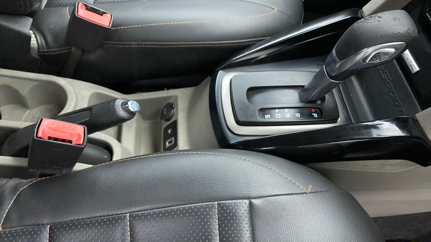 2016 Ford Ecosport 1.5 TITANIUM TI VCT AT, Petrol, Automatic, 65,723 km, Gear Lever