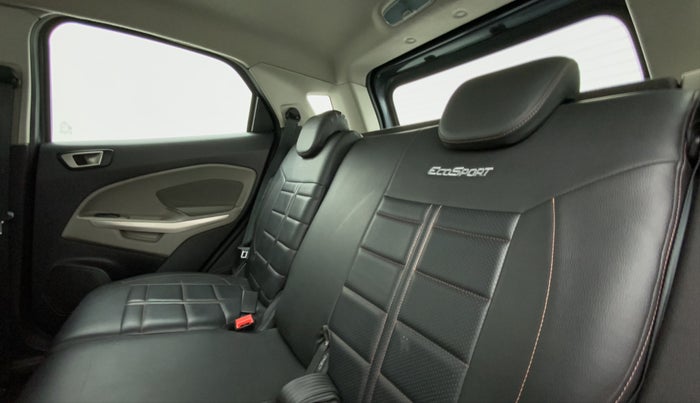 2016 Ford Ecosport 1.5 TITANIUM TI VCT AT, Petrol, Automatic, 65,723 km, Right Side Rear Door Cabin