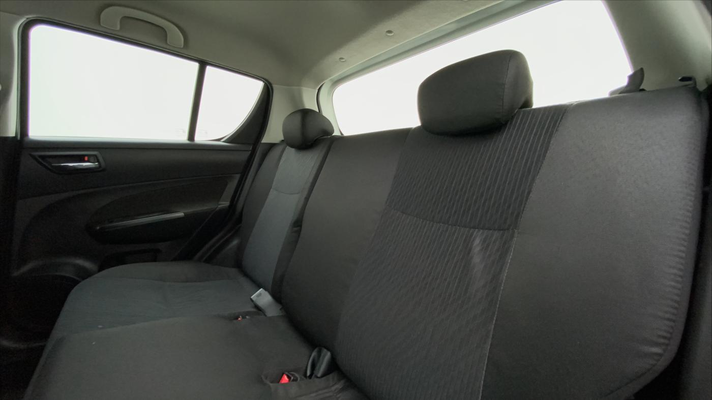 2017 Maruti Swift VXI OPT, Petrol, Manual, 32,953 km, Right Side Rear Door Cabin