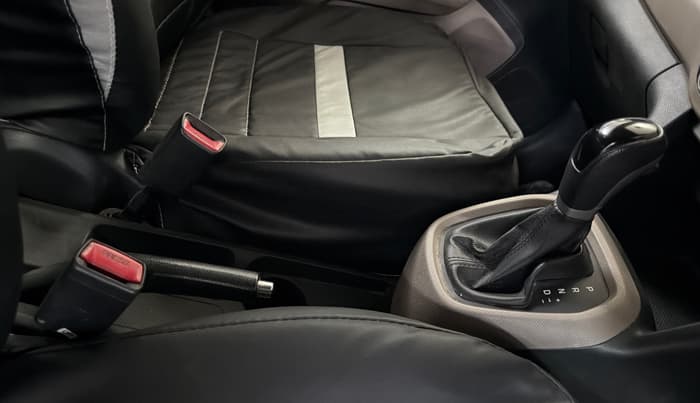 2019 Hyundai Grand i10 SPORTZ AT 1.2 KAPPA VTVT, Petrol, Automatic, 82,705 km, Gear Lever