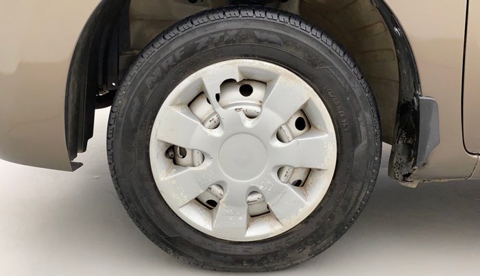 2014 Maruti Wagon R 1.0 LXI CNG, CNG, Manual, 1,05,185 km, Left Front Wheel
